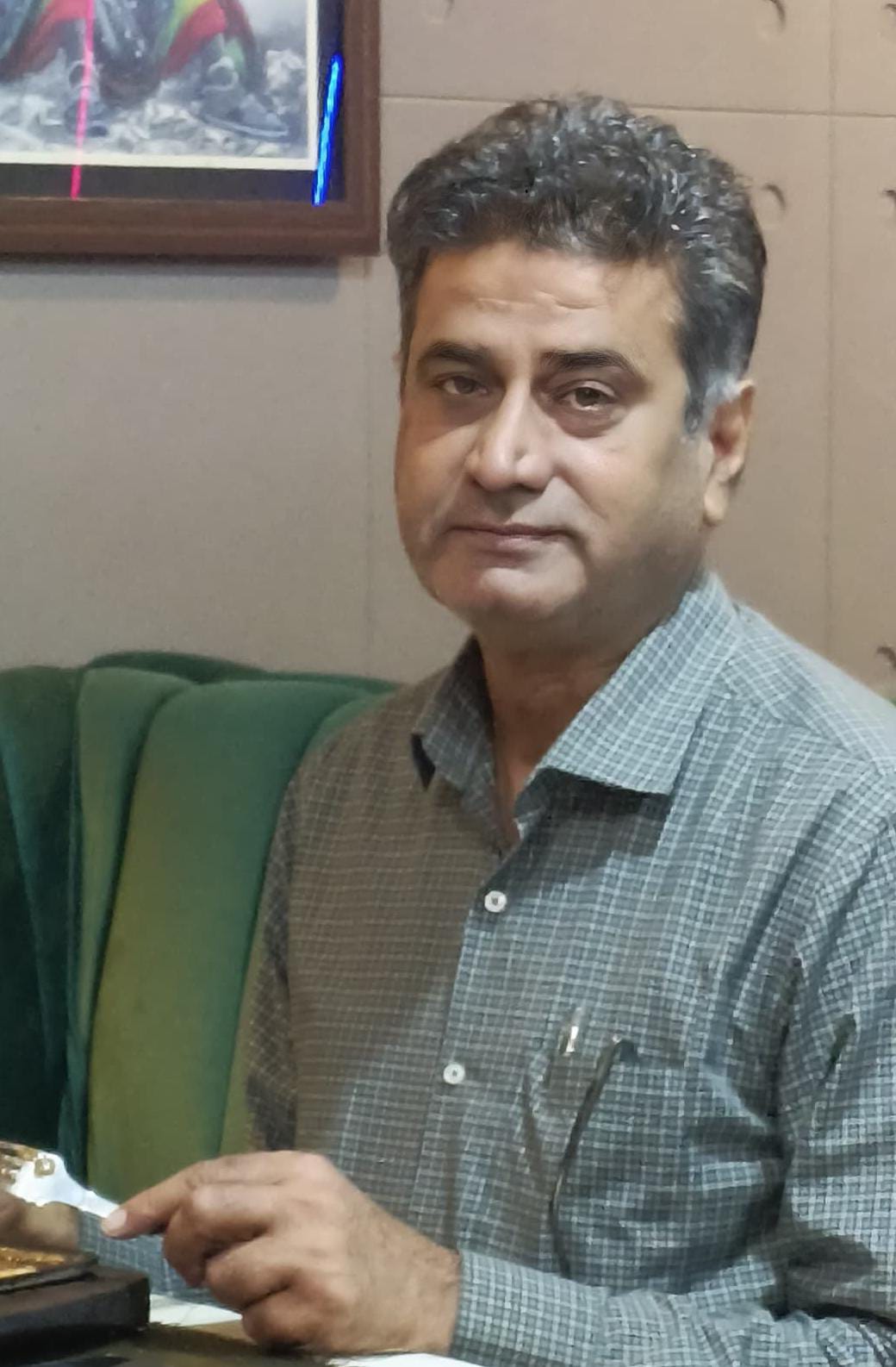 WhatsApp Image 2025 11 30 at 19.42.53